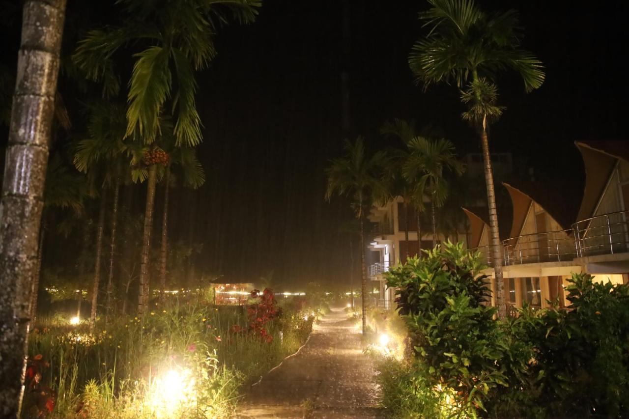 Parkresort - Organic Farm Resort Kala Pathar Beach Bagian luar foto
